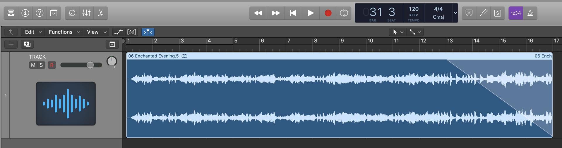 Apply a fade out to an audio file in Logic Pro X.